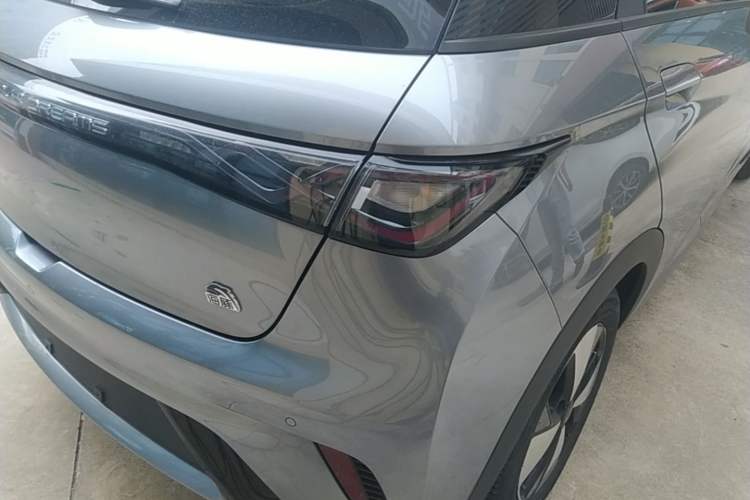 Used BYD Dolphin 2023 420 km Fashion Edition
