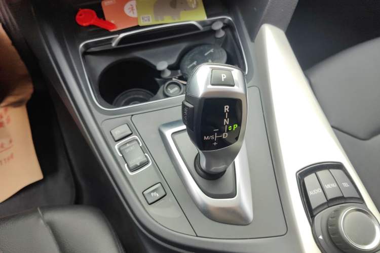 Used BMW 3 Series 2016 316i Fashion Model
