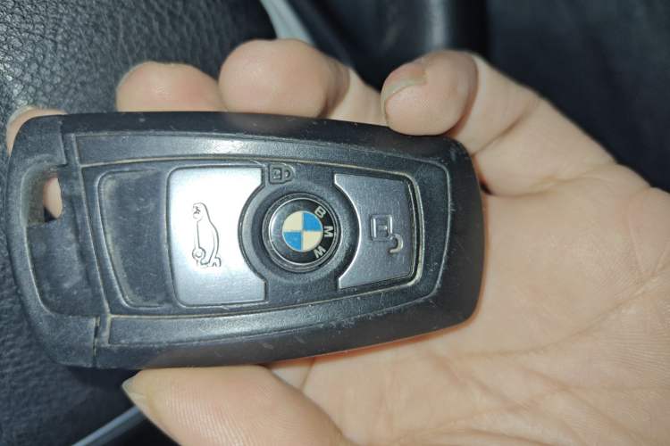 Used BMW 3 Series 2016 320Li Ambition Model
