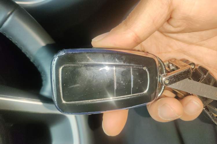 Used Toyota RAV4 2021 2.0L CVT Four-Wheel Drive Premium Edition
