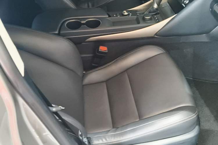 Used Lexus IS 2017 300 FENGSHANG Edition