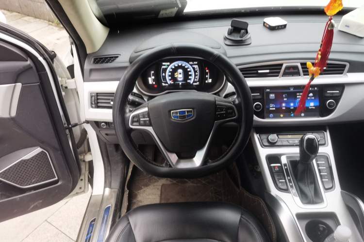 Used Geely Auto Emgrand X7 Sport 2016 1.8TD Automatic Smart Connectivity Version
