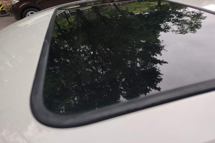 Used CHANGAN Eado 2015 1.6L Automatic Junku Model China V Standard Roof