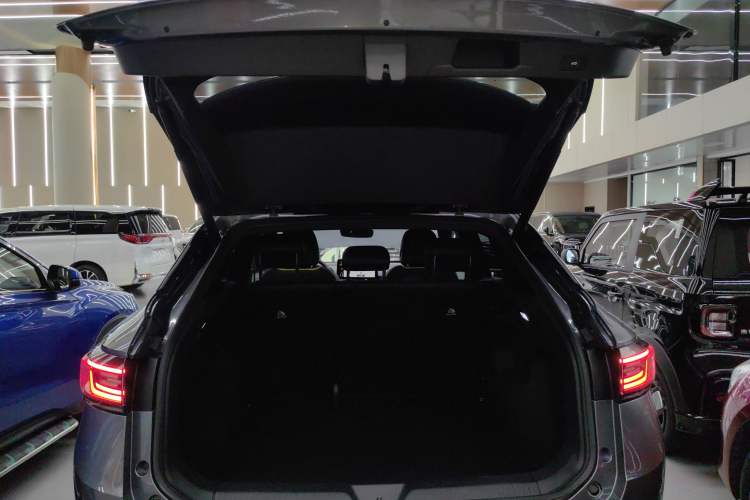 Used Volkswagen ID.4 X 2023 Smart Enjoyment Long-Range Version