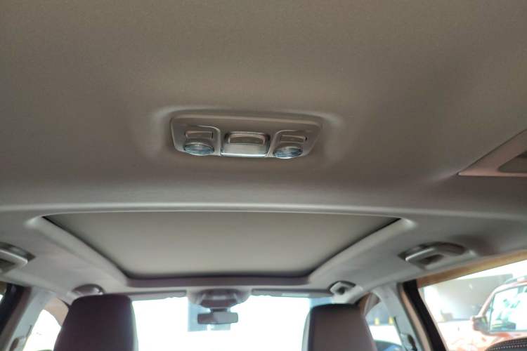 Used Peugeot 5008 2019 Revised 360THP 7-Seater Flagship Edition Headliner