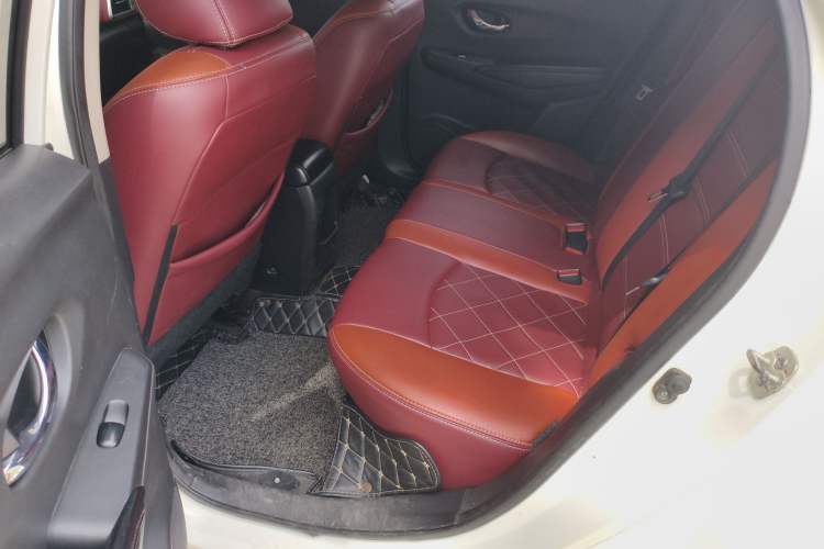 Used Nissan Lannia 2016 1.6L CVT Cool Edition Left Rear Seat