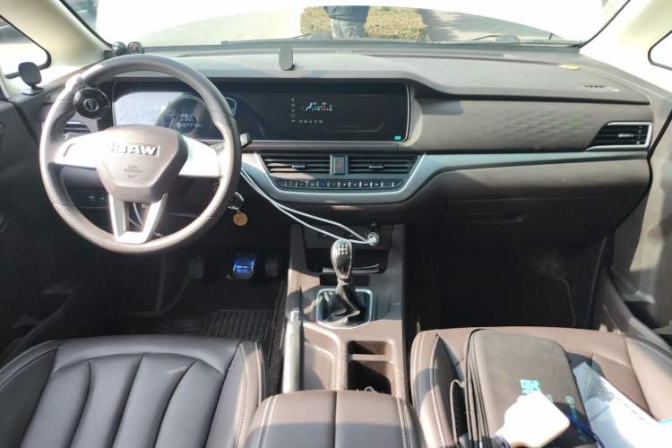 Used BAW Ruisheng Ace M7 2023 2.0L CNG Long Wheelbase Wealth Creation Version 7-seater