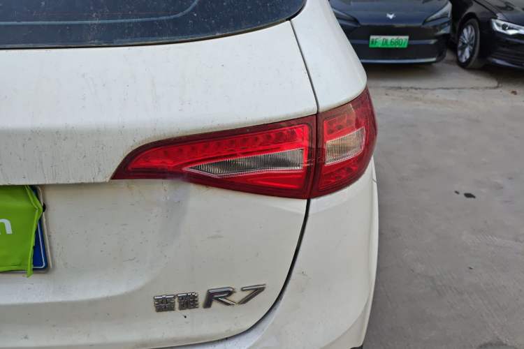 Used FAW Senya R7 2016 1.6L Manual Luxury Model