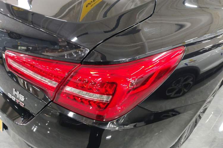 Used Hongqi H5 2020 1.5T DCT Flagship Edition Exterior 3