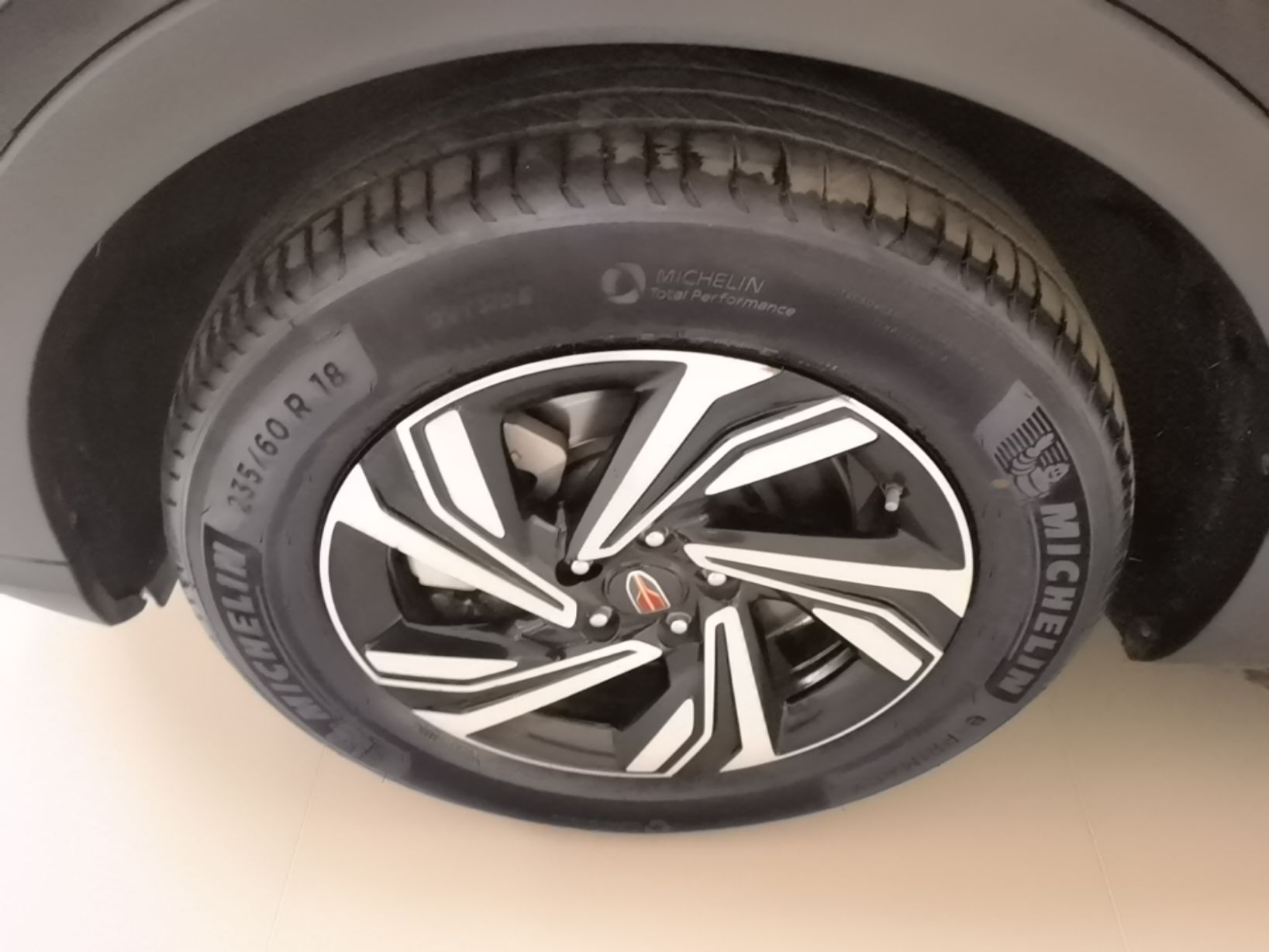 Hongqi HS5 2022 Revised Version 2.0T Smart Connect Flagship Edition — снимка 10