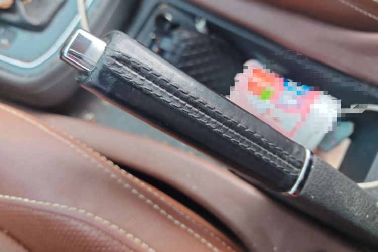 Used Volkswagen Bora 2016 230TSI DSG Luxury Version Gear Lever