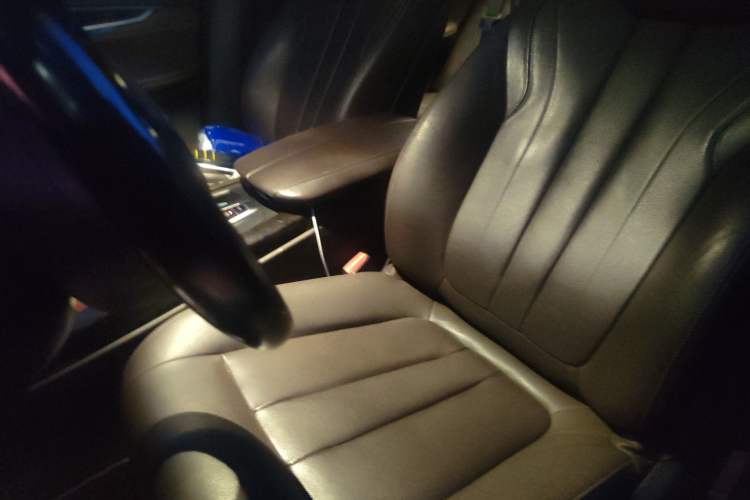 Used BMW X5 2017 xDrive28i
