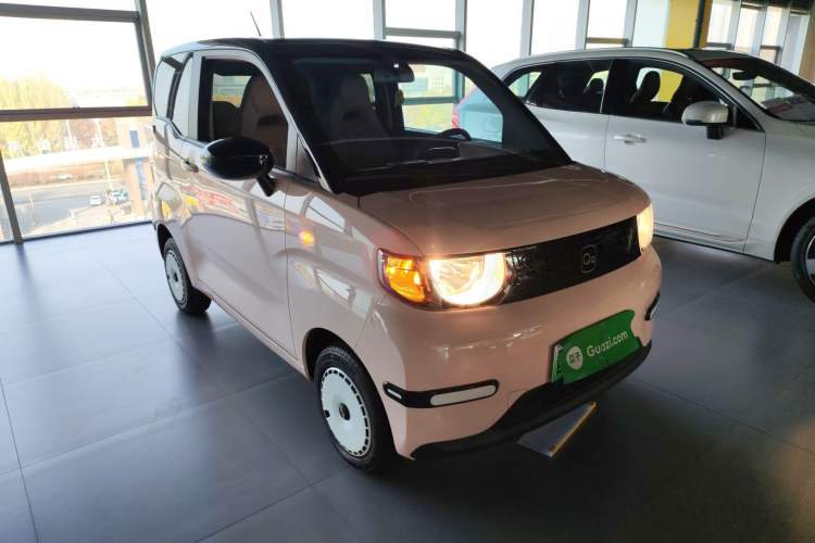 Used Chery QQ Ice Cream 2024 Edition Youth Version 120km Milkshake