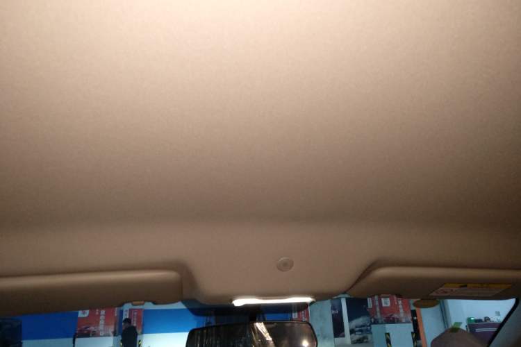 Used CHANGAN OSHAN 520 2025 Standard Edition
