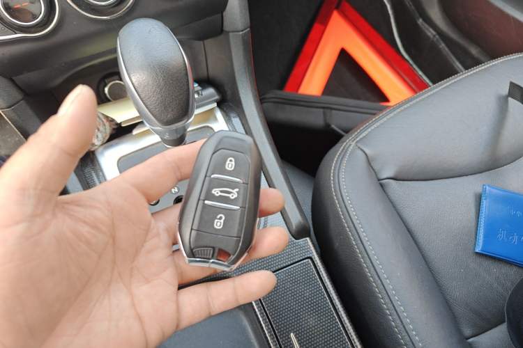 Used Citroen C4L 2014 1.6THP Intelligent Drive Automatic Dynamic Model
