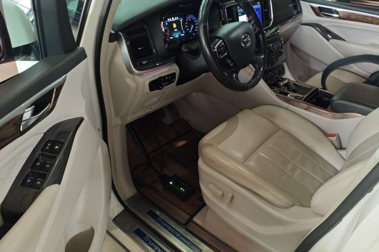 Used GAC Trumpchi M8 2020 390T Deluxe Edition
