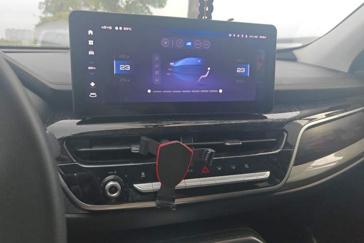 Used Haval H6 2023 National Trend Edition 1.5T Automatic Urban Version Audio And AC Panel