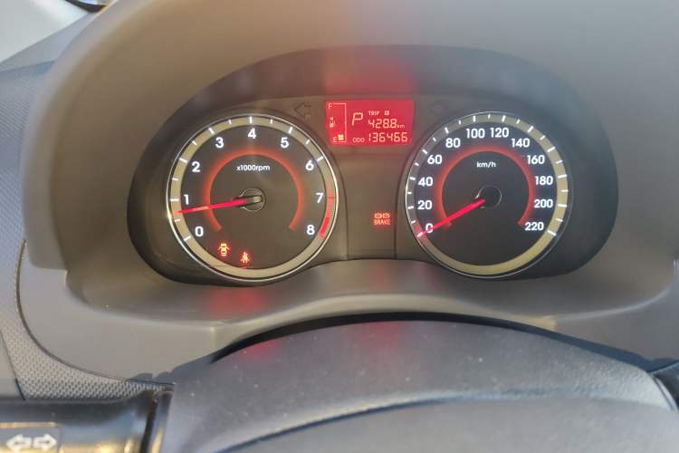 Used Hyundai Verna (older generation) 2014 1.4L Automatic Leading-Edge GLX
