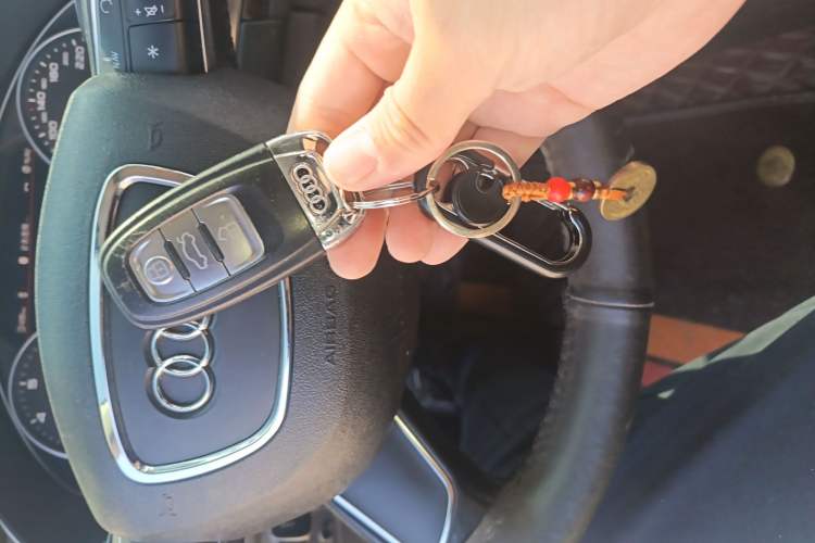 Used Audi A6L 2012 30 FSI Comfort Model
