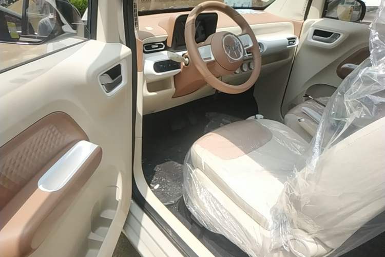 Used Wuling Hongguang MINIEV 2024 3rd Generation 215km Youth Edition