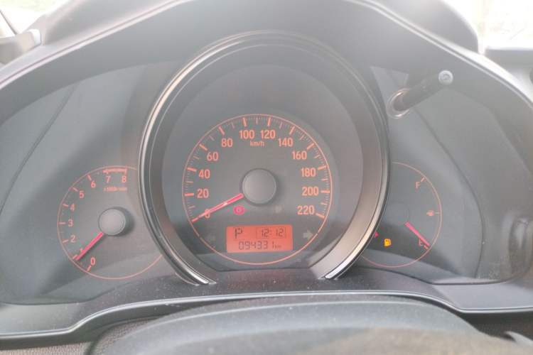 Used Honda Fit 2018 1.5L CVT Comfort Version Instrument Cluster