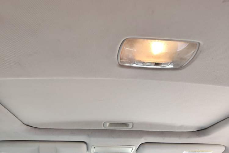 Used Honda CR-V 2013 2.4L four-wheel drive luxury version
