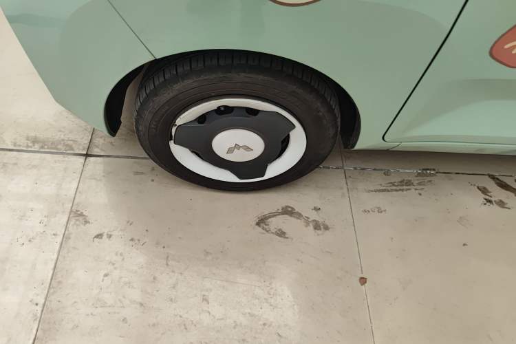 Used Wuling Hongguang MINIEV 2022 Macaron Premium Model – Lithium Iron Phosphate
