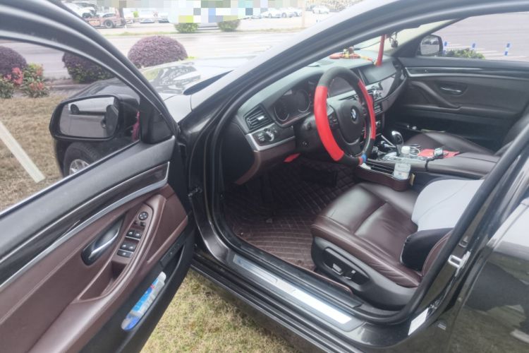 Used BMW 5 Series 2014 525Li Luxury Design Package
