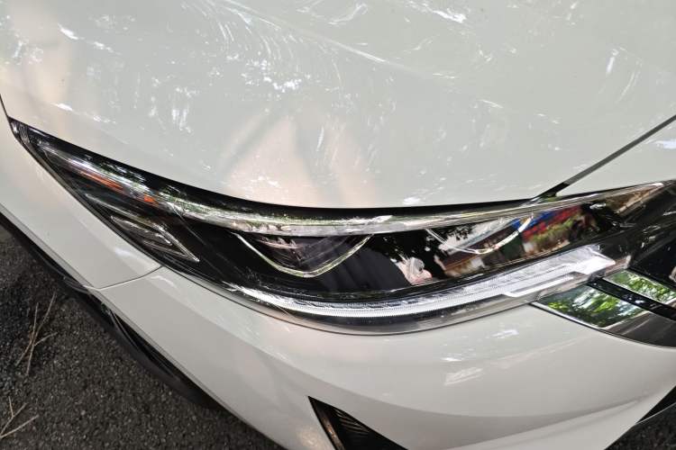 Used Nissan Sylphy 2026 Model 1.6L CVT Intelligent Driving Edition Right Front Headlight