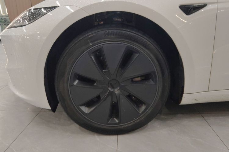 Used Tesla Model 3 2025 Rear-Wheel-Drive Version Left Front Wheel Hub