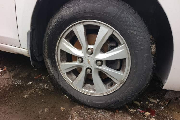 Used Chevrolet Sail 2015 Sail 3 1.3L AMT Ideal Edition Right Front Wheel Hub