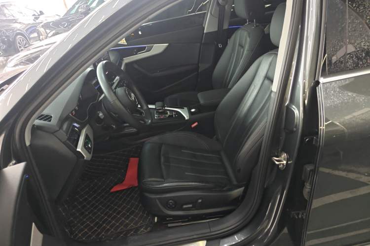 Used Audi A4L 2022 40 TFSI Luxury Prestige Edition
