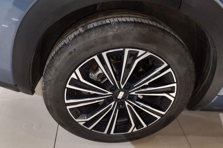 Used Geely Galaxy Galaxy Xingjian 7 EM-i 2025 120km Flagship Edition