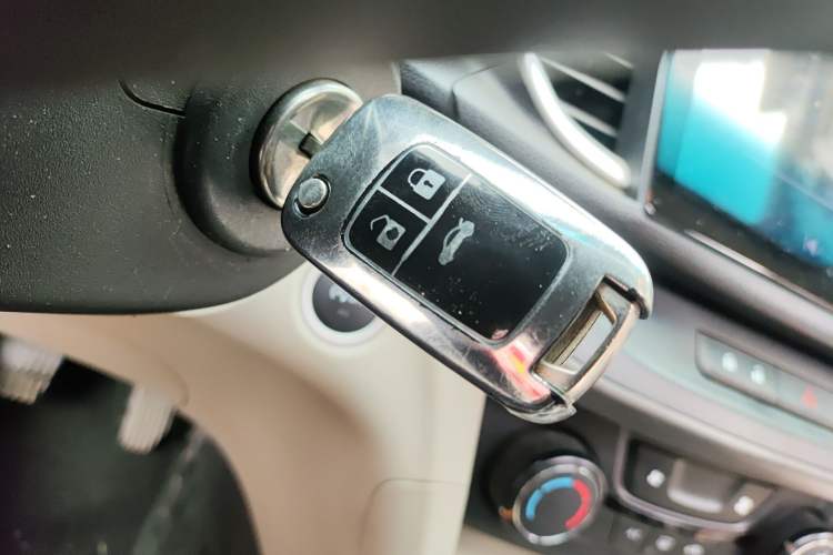 Used Buick GT 2017 15N Automatic Elite Version
