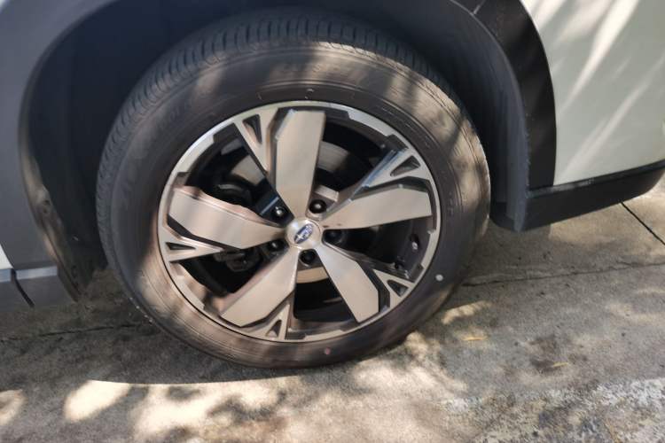 Used Subaru Forester 2021 2.0i e-Boxer Flagship Edition with EyeSight
