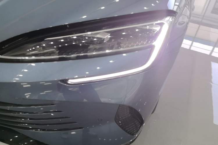 Used BYD Seal 07 DM-i 2025 Intelligent Driving Version DM-i 1.5L 125 km Prestige Edition Left Front Headlight