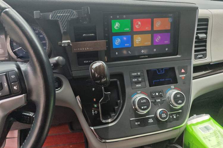 Used Toyota SIENNA 2018 3.5L 2WD Limited 7-Seater Canadian Version