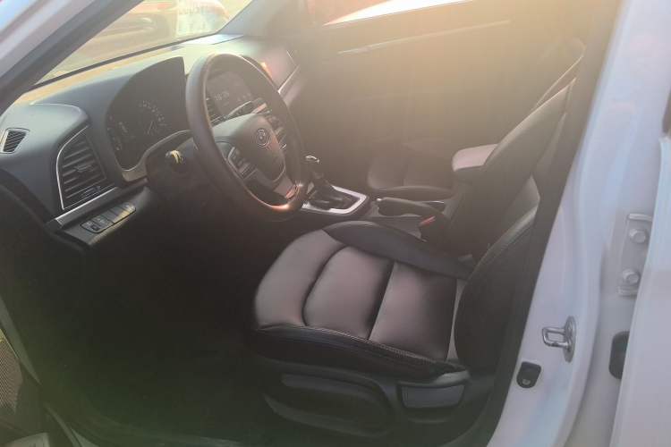 Used Hyundai Elantra (6th Generation / Lingdong) 2016 1.6L Automatic ZhiXuan – Elite Version
