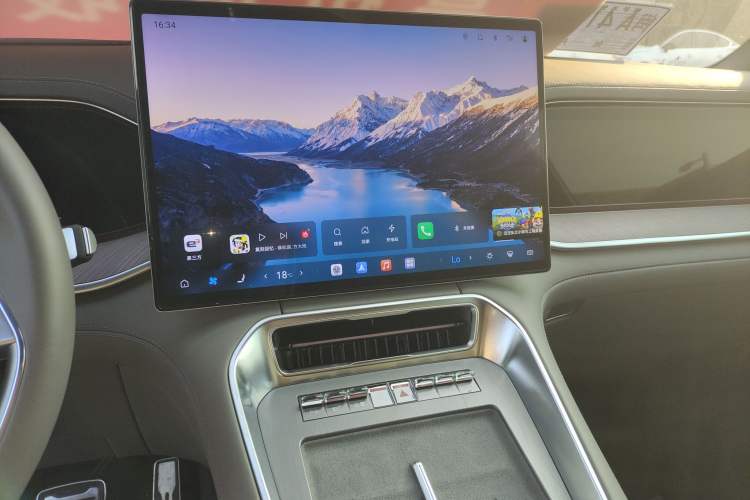 Used Denza N9 2025 Prestige Version Audio And AC Panel