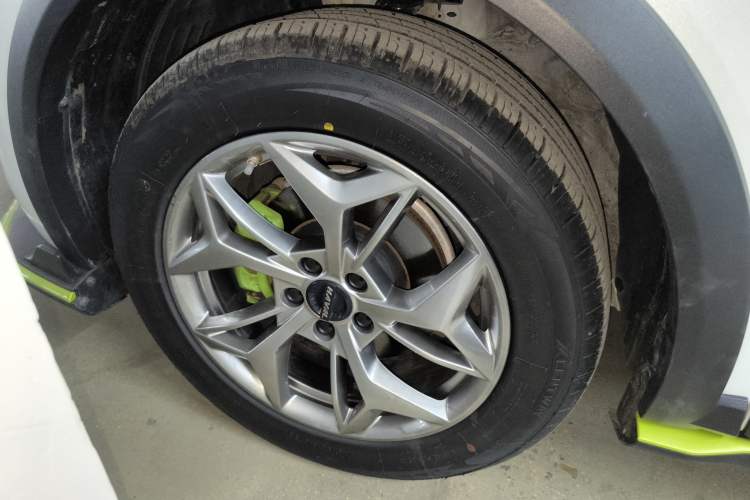 Used Haval LHERY 2022 Jingxiang Edition 1.5T Copper Rabbit Left Front Wheel Hub