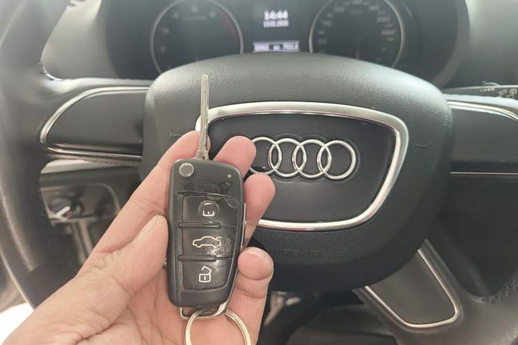 Used Audi A3 2014 Sportback 35 TFSI Automatic Ambition Edition
