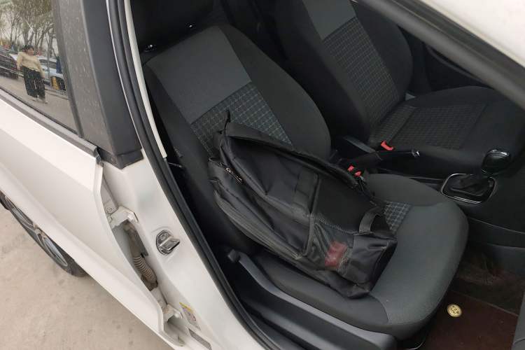 Used Volkswagen Polo 2016 1.6L Automatic Comfort Model