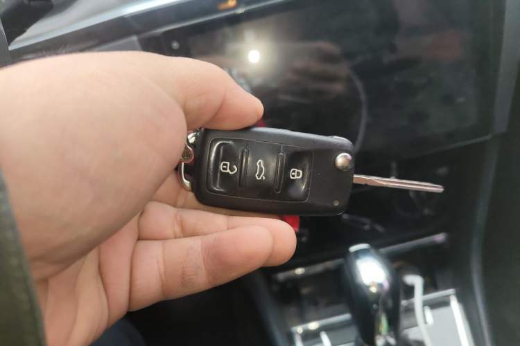 Used Volkswagen Bora 2017 230TSI Automatic – Two-Millionth Vehicle Commemorative Edition
