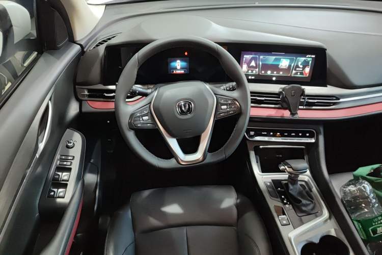 Used CHANGAN CS55PLUS 2020 1.5T Automatic Colorful Model Steering Wheel