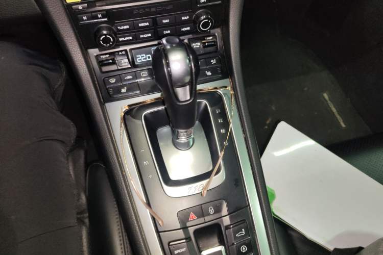 Used Porsche 718 2016 Boxster 2.0T Gear Lever