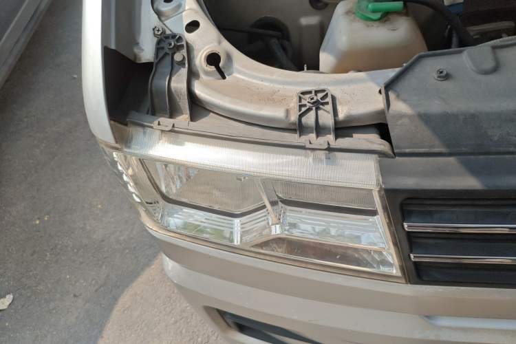 Used Dongfeng Xiaokang C56 2020 1.5L Luxury Model I DK15C Right Front Headlight