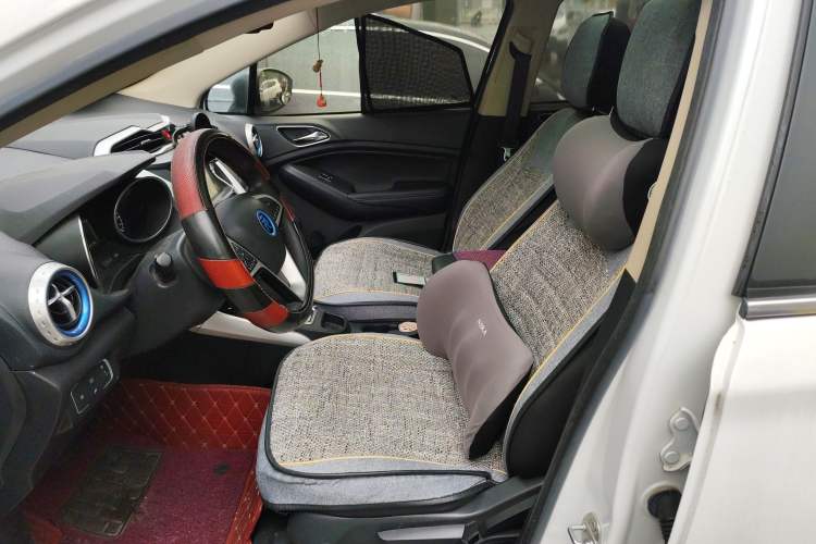 Used BYD Yuan New Energy 2018 EV360 Smart Connect Cool Edition Left Front Seat