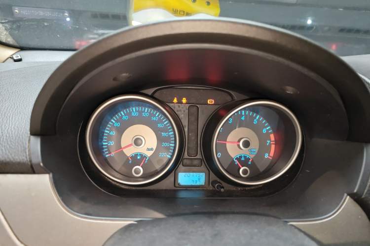 Used Buick Excelle 2013 1.5L Manual Classic Model Instrument Cluster