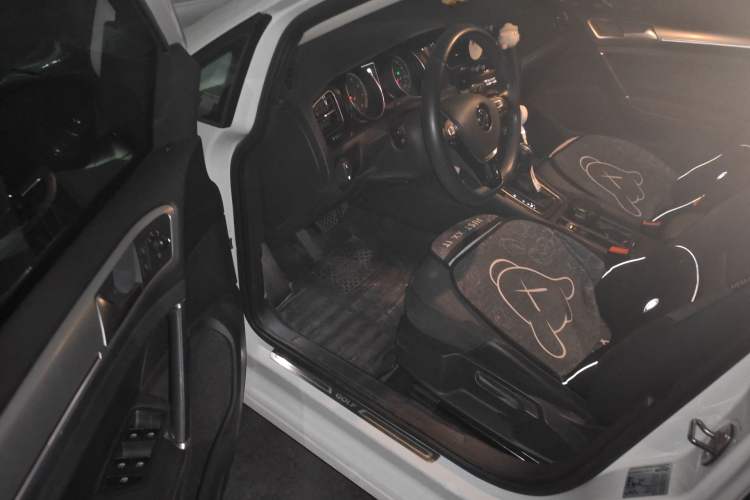 Used Volkswagen Golf 2020 280TSI DSG Comfort Version
