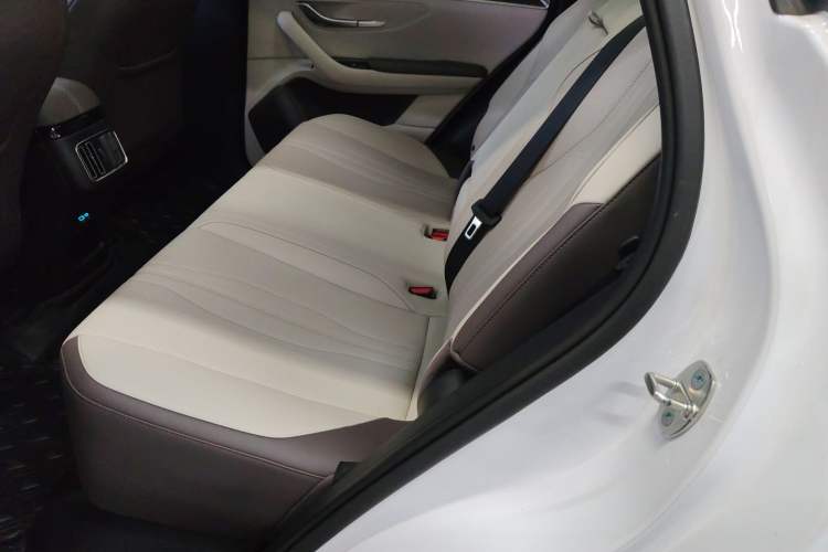 Used BYD Song PLUS New Energy 2025 EV Smart Drive Edition 605km Flagship Model